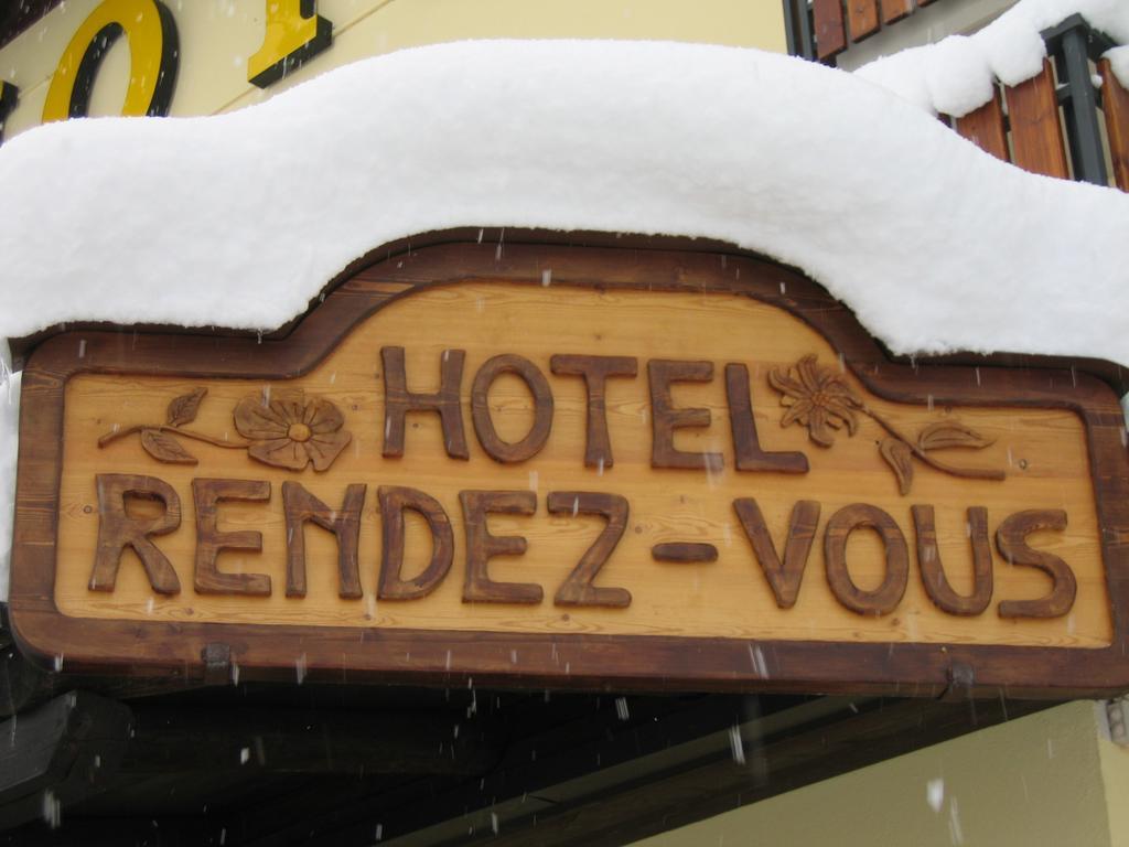 Hotel Rendez-Vous - Aymavilles Luaran gambar