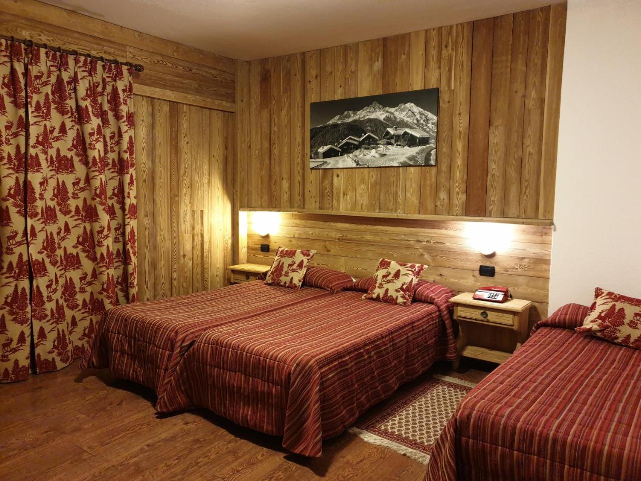 Hotel Rendez-Vous - Aymavilles Luaran gambar