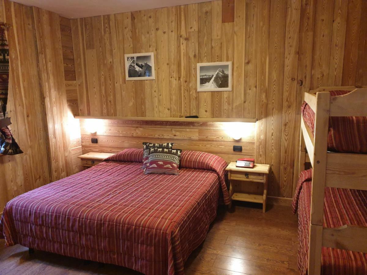 Hotel Rendez-Vous - Aymavilles Luaran gambar