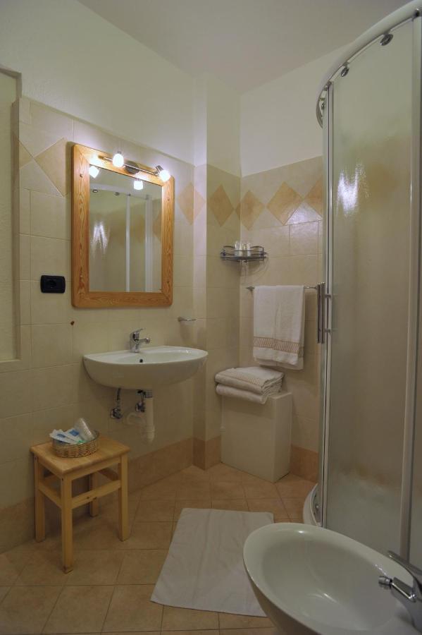 Hotel Rendez-Vous - Aymavilles Bilik gambar