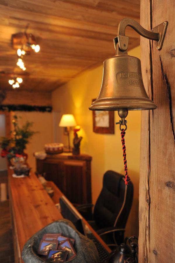 Hotel Rendez-Vous - Aymavilles Luaran gambar